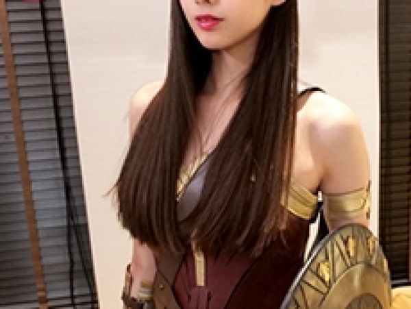 【芸能人】芸能界で働くコスプレ趣味のモデルさんのハメ撮り流出…ッ！写真撮影だけど騙して美ボディマンコに生ハメ！