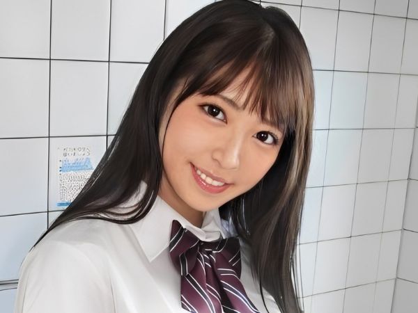【美少女×制服】ちっぱいだけどアソコのキツさと感度は大人顔負け♡背徳感も相まって興奮すること間違いなしの動画ですｗ