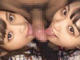 【18歳ビッチギャルの乱交パーティー】 彼氏交換で大興奮！ お揃いコーデの美少女たちが中出しでイキまくる♡