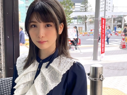 【騎乗位クイーンの乱れっぷり】 淫乱痴女が男を翻弄！ 激しい腰使いで快感を貪るエッチなカラミ♡