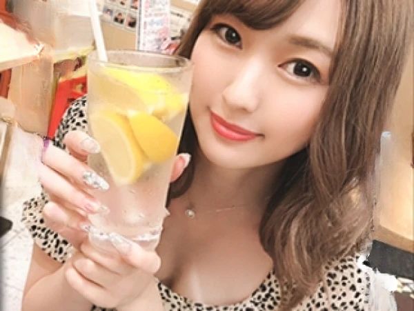 【ギャルナンパ成功】無職の肉食系ギャルをゲット！デカチンで激しく突かれて、イキまくるエロカワ娘の悶絶セックス♡ ヤバい快感に絶叫！