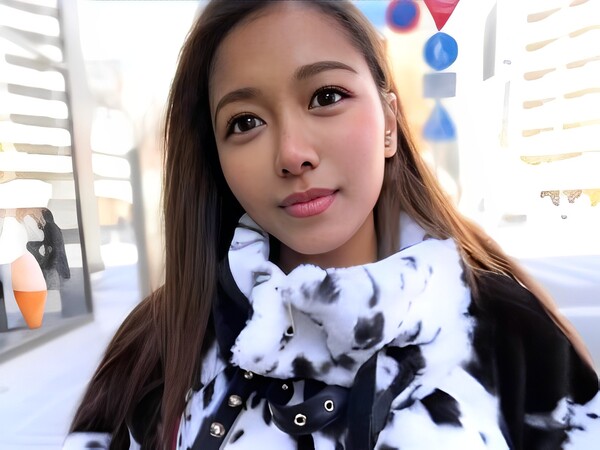 【南国ハーフギャルのエロすぎる本性】ショーパンから覗くTバック！ハーフ美女が手マンで濡れ濡れ、正常位で奥まで突かれてビッチ覚醒♡