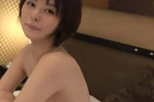 【微乳お姉さんの隠れエロ】『気持ち良すぎる…』ハメ撮りで本気モード！スレンダー美人の敏感ボディが乱れまくる濃厚セックスがヤバすぎる♥