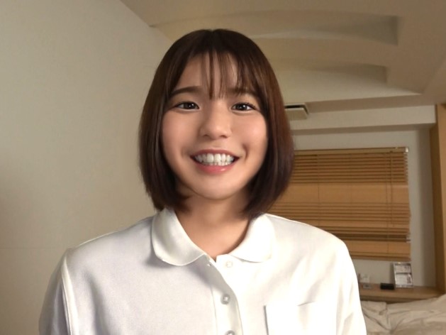 【巨乳美少女の喘ぎ声】『気持ちいい…もっと…』あどけない顔した美少女がおっぱい揺らして乱れまくり！！自慢の巨乳にぶっかけられて大興奮！！