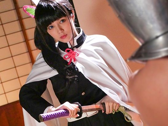 【異世界のセクシー戦士】『もうダメ…イっちゃう！』大胆コスチュームのれむちゃんが悶絶絶頂！異世界で大胆にイキ乱れ、敏感ボディがビクビク反応！大絶頂の連続にメロメロ♡