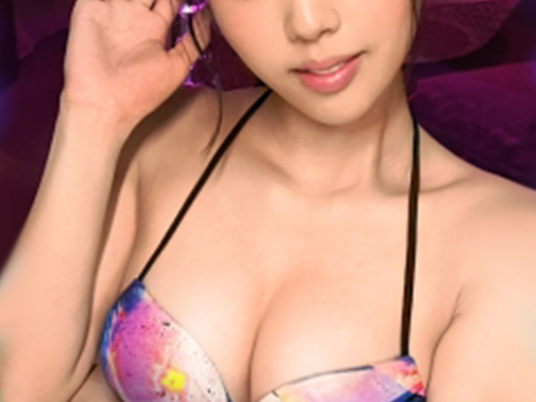 【キャバ嬢の裏の顔】『やだ…でも気持ちいい…』小柄で可愛い顔したキャバ嬢がバイブ責めで悶絶！舌を絡め合いながら生挿入セックス、最後は顔中にザーメンぶっかけられちゃう！！