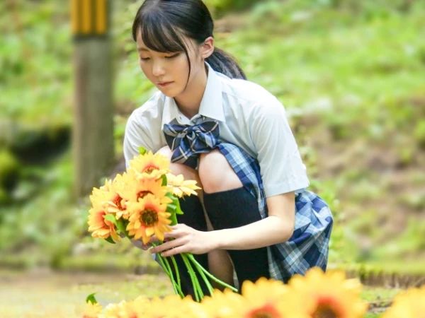 【幼馴染の悲劇】『やだ…でも気持ちいい…』幼馴染を守るため、汚いオッサンに拘束され、快楽調教で汗だくSEX！オマ○コの感度が上がっちゃう！♡